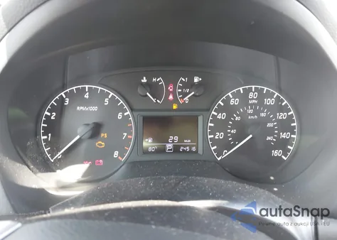 2017 Nissan Sentra S z USA, uszkodzony, nr VIN 3N1AB7AP0HY239149